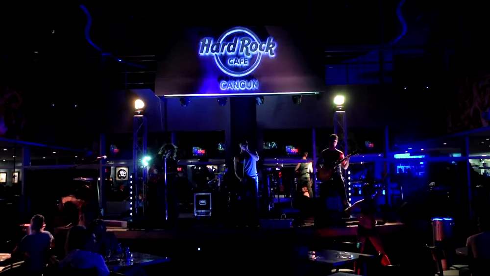 Достопримечательности Канкуна - Кафе «Hard Rock»