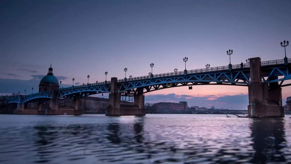 Toulouse: sights - New Bridge