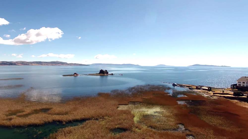Peru: attractions - Lake Titicaca