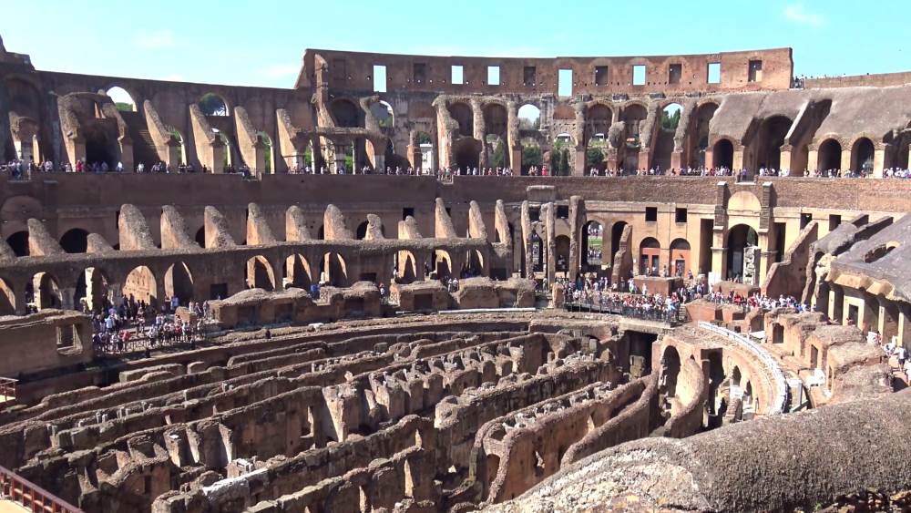Sightseeing around the world - Roman Colosseum