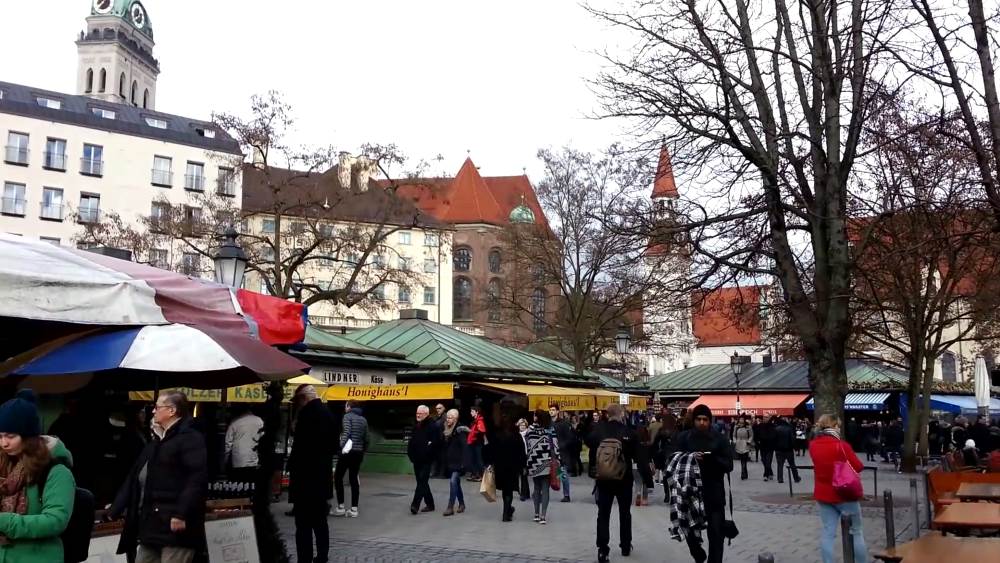 Viktualienmarkt - what to visit in Munich on your own?