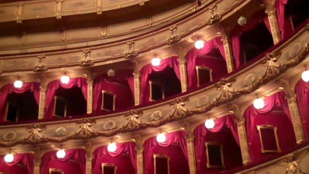 Оперный театр в Ницце