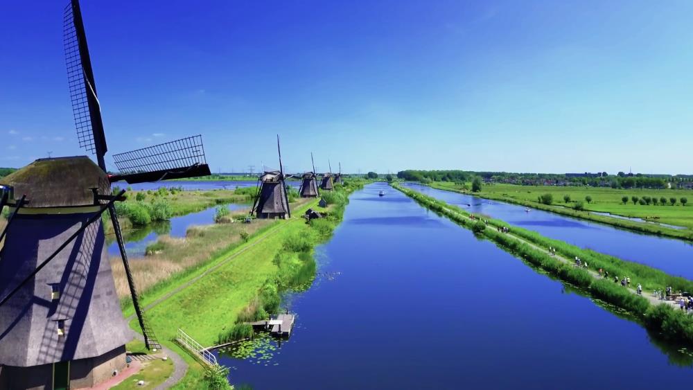 Windmills of Kinderdijk - the main attraction of the Netherlands