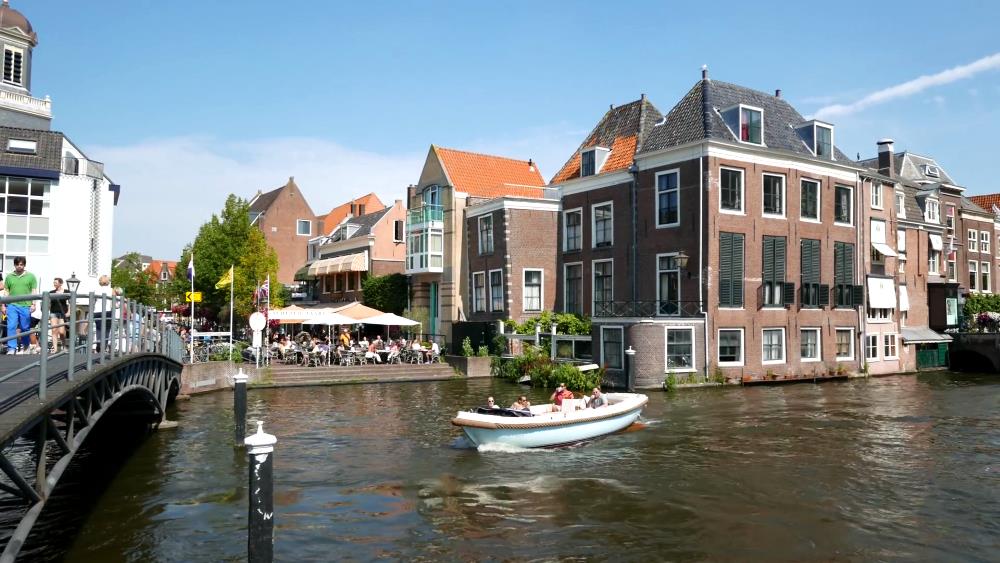 Leiden Canals - Netherlands