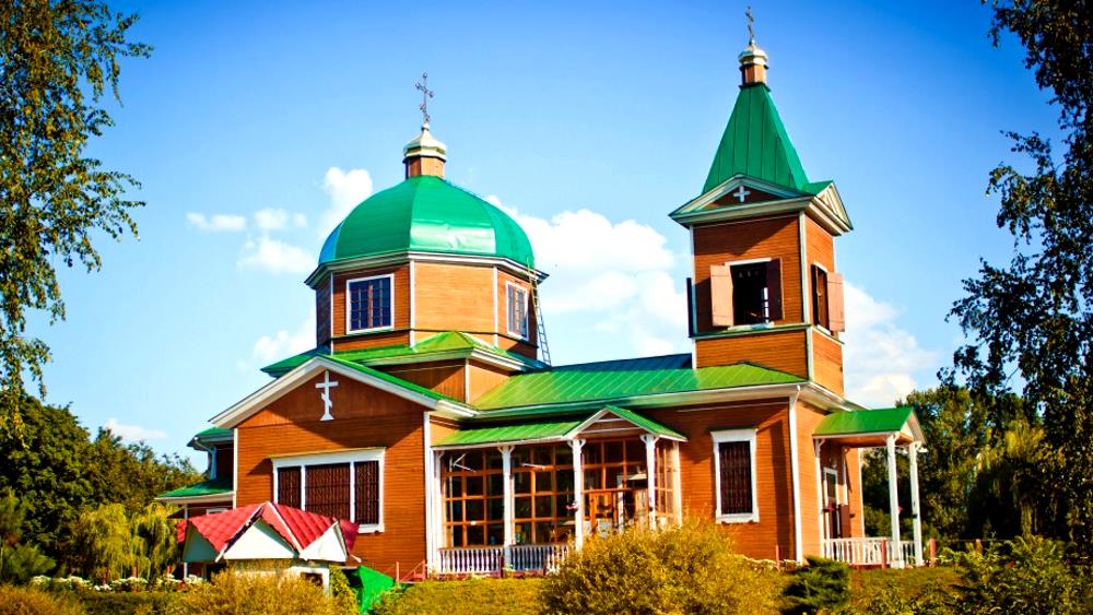 Церковь Михаила Архангела - достопримечательность гомельской области