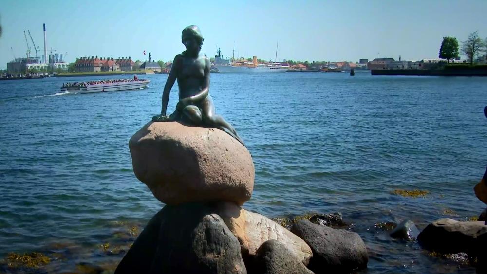 The Little Mermaid Statue - Copenhagen, Denmark