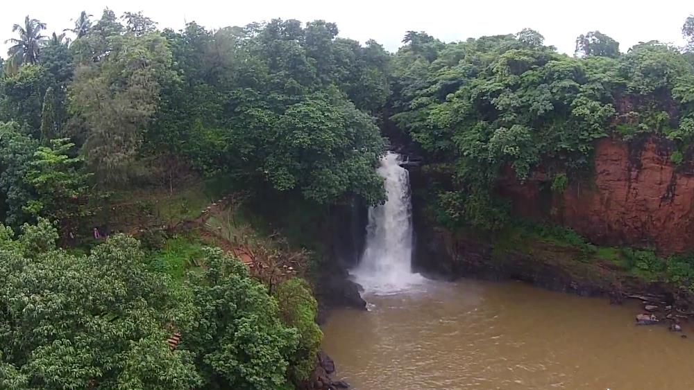 Arwalem Falls in Goa