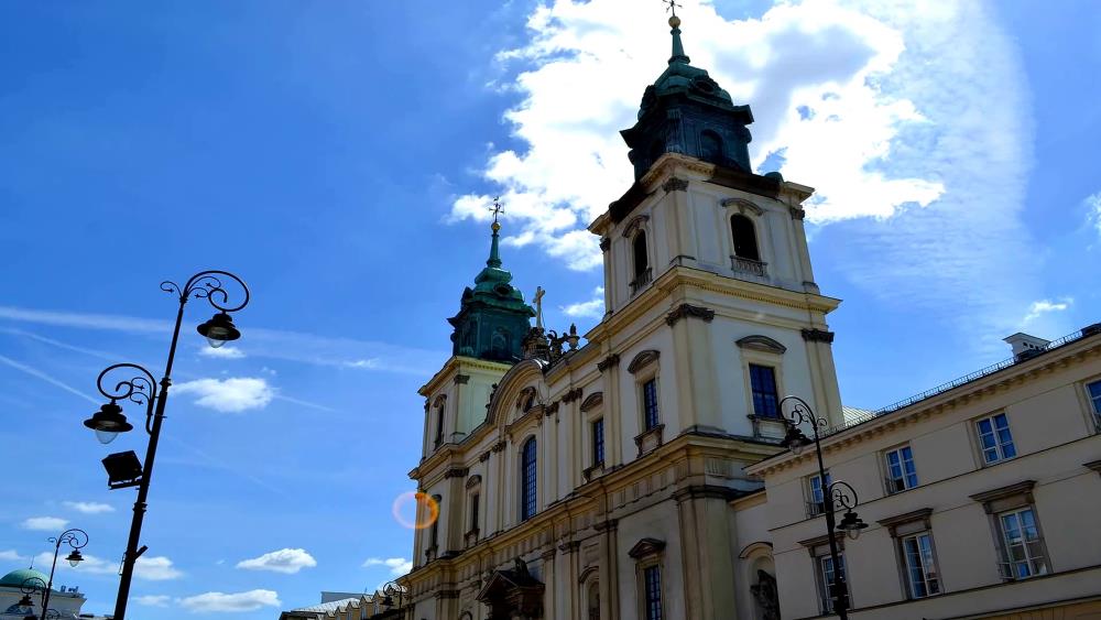Что посмотреть в Варшаве - Костел Святого Креста