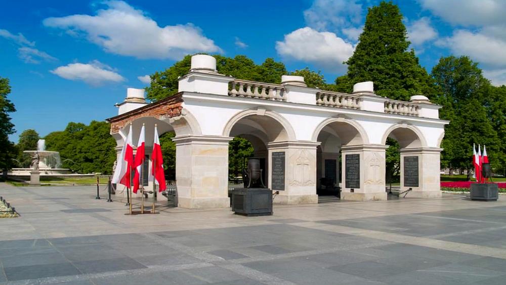 Marshal Józef Piłsudski Square - a landmark in Warsaw