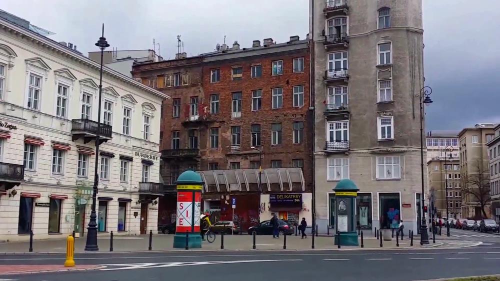 Three Crosses Square - Warsaw