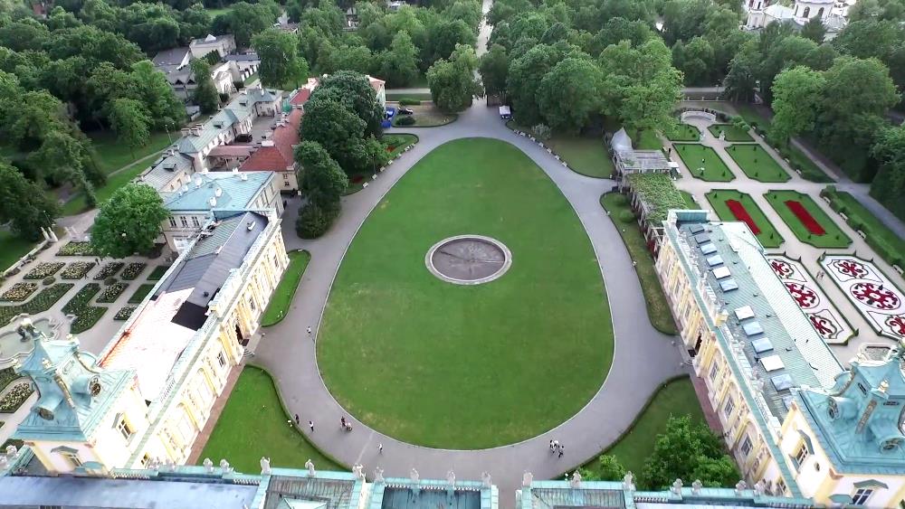 Вилянувский дворец в Польше