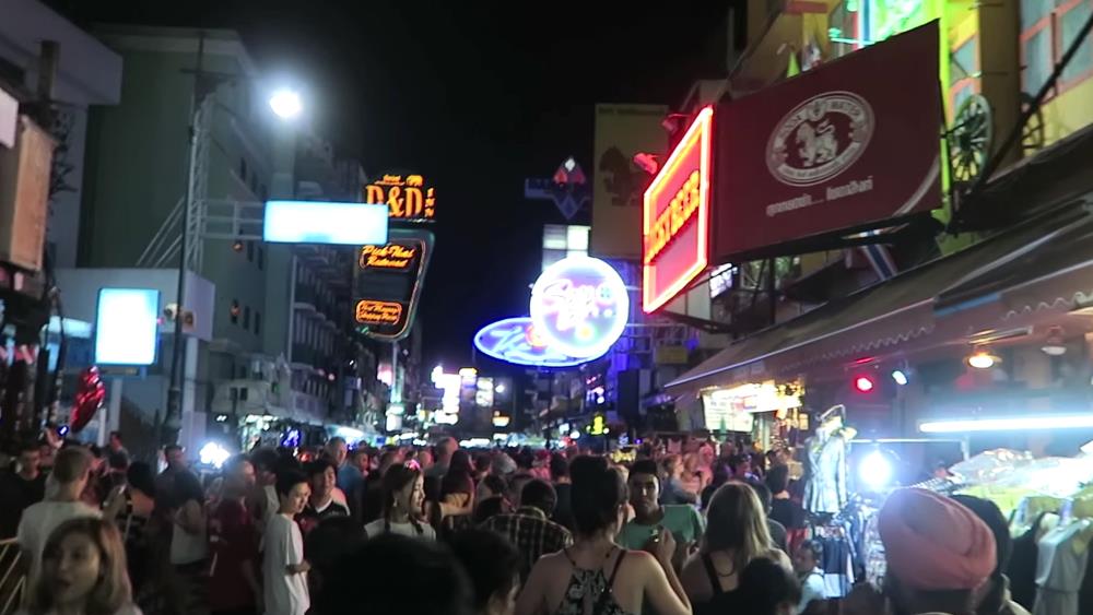 Самая известная улица Бангкока - Каосан Роуд