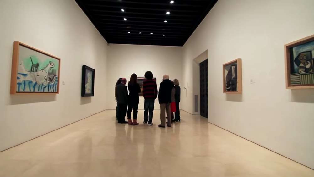 Обязательность стоит посмотреть в Малаге экспозиции Музея Пабло Пикассо