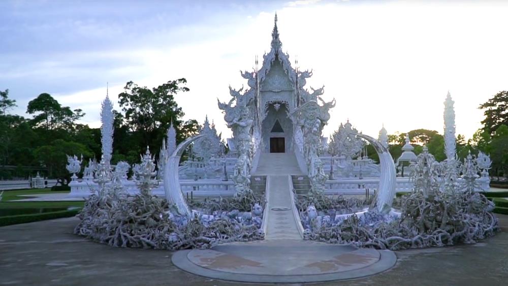 Белый храм в Таиланде