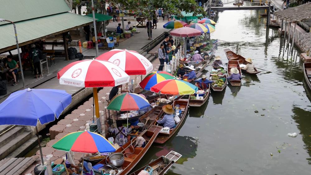 Floating Markets in Bangkok - Thailand