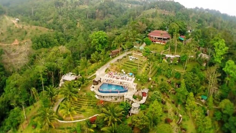 Paradise Park Farm is located in a picturesque place on Koh Samui