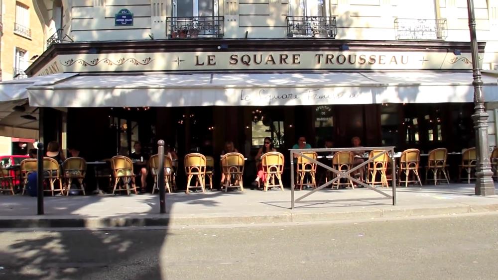 Restaurants in Paris offer a taste of local cuisine