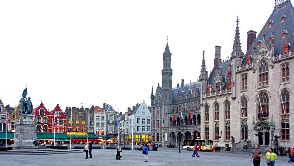 The market square is the main attraction of Bruges