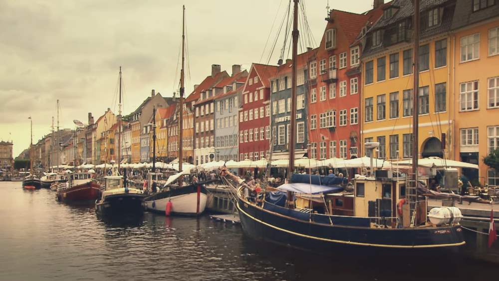 Copenhagen's brightest landmark - Nyhavn Quay