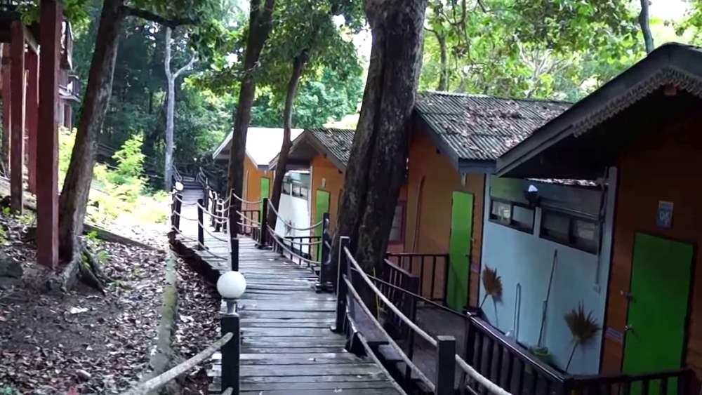 Bungalows in Similan Islands - accommodation, prices