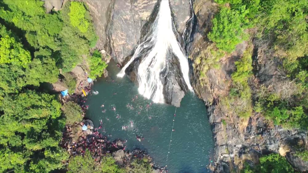 Водопад Дудхсагар на Гоа