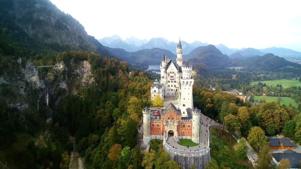 The main attraction of Bavaria - Neuschwanstein Castle