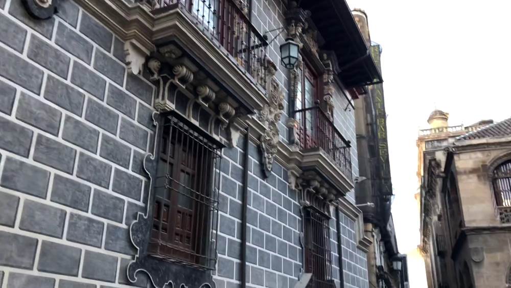 Здание Медресе Гранады