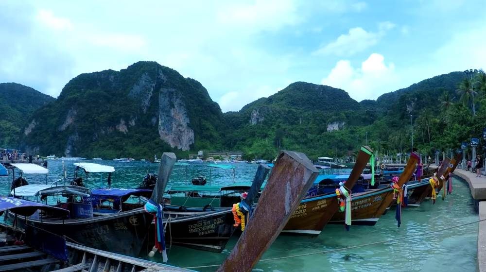 Boats on Phi Phi