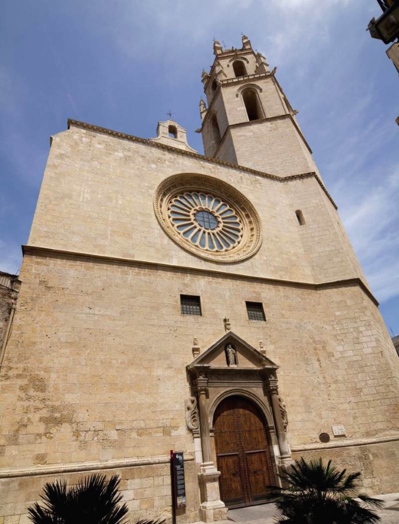 St. Peter's Church - a historical landmark in Reus, Spain