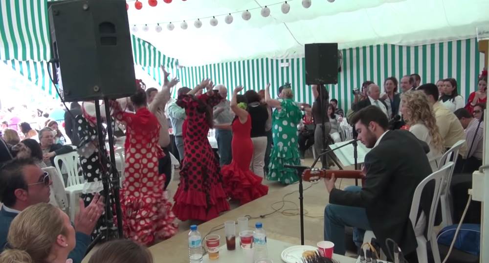 Севильская ярмарка - праздник в Андалусии