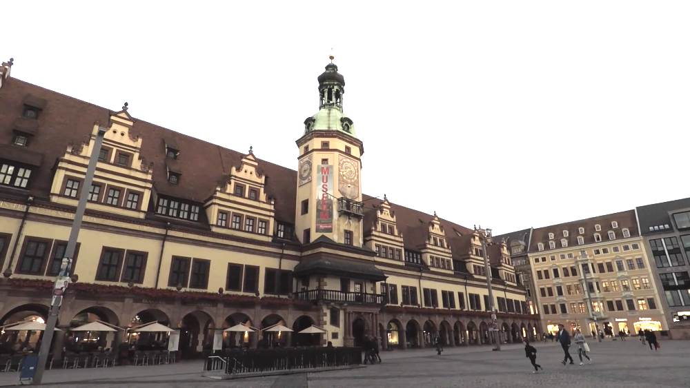 Старая ратуша - историческая достопримечательность Лейпцига