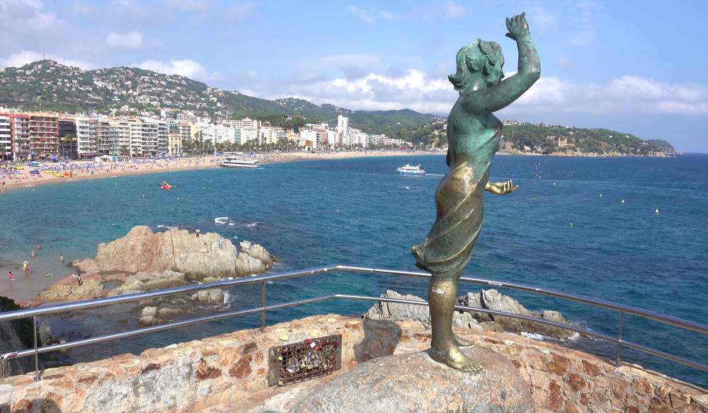 The Fisherman's Wife Statue - Lloret de Mar