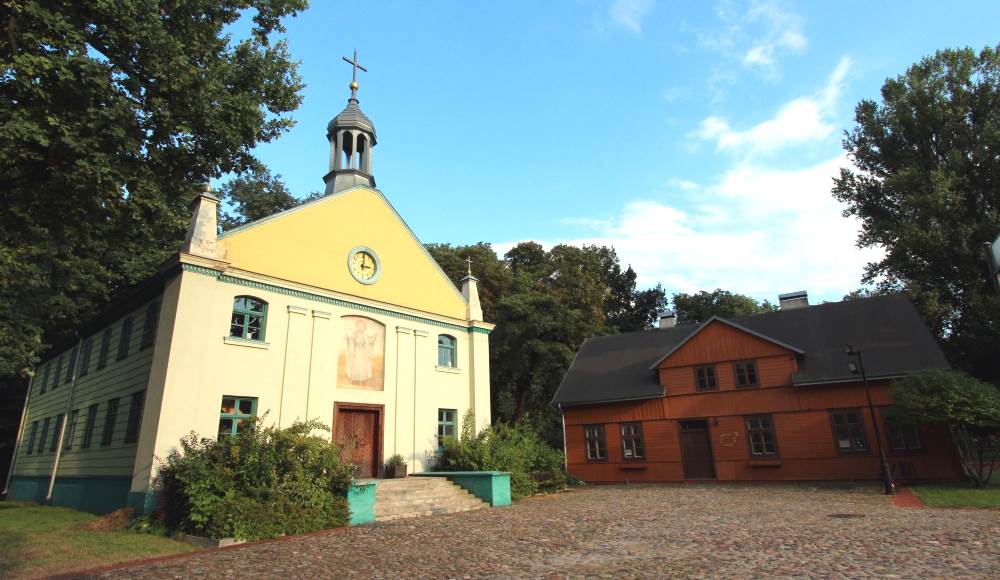 Музей деревянного зодчества - город Лодзь (Польша)