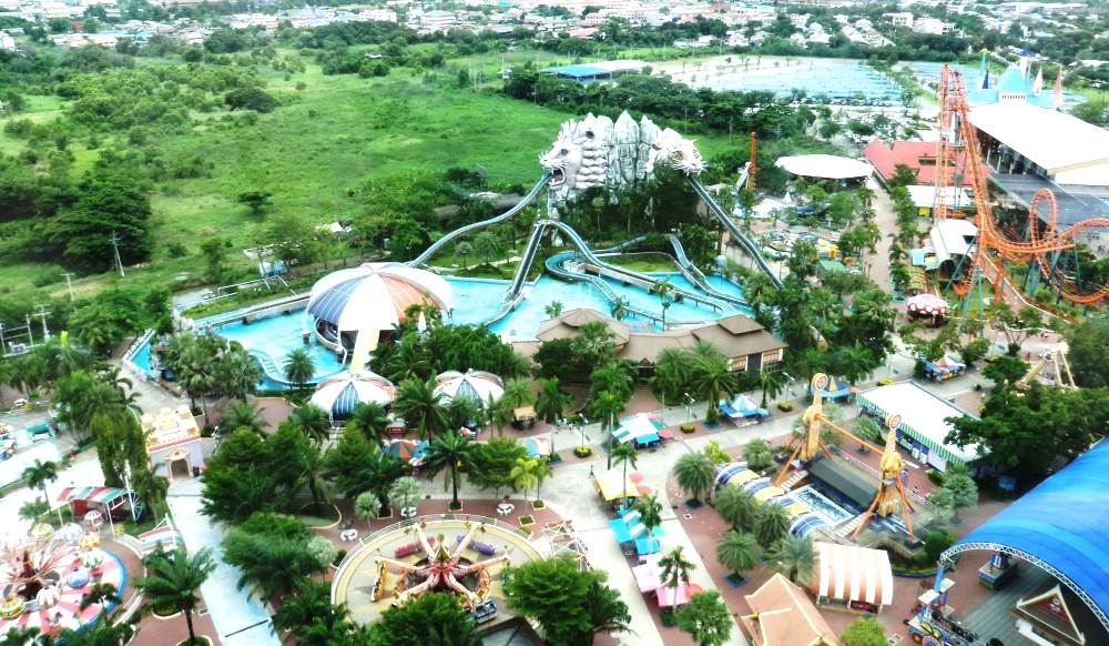 Water Park in Bangkok (Thailand) - Siam Park City