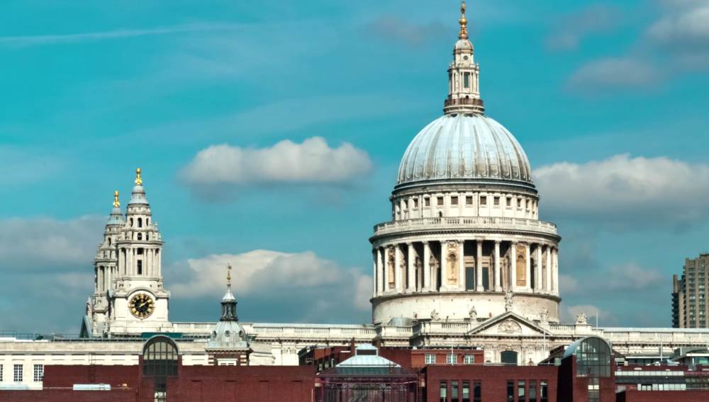 The Dome of St. Paul's Cathedral in London - Description and Features