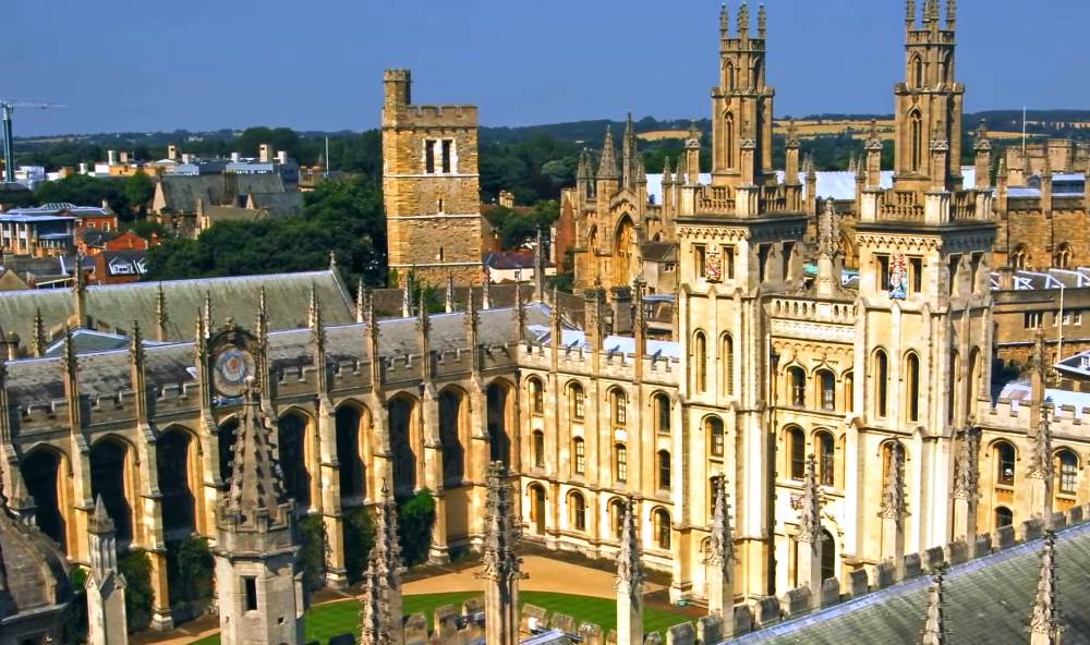 Oxford University - a city landmark