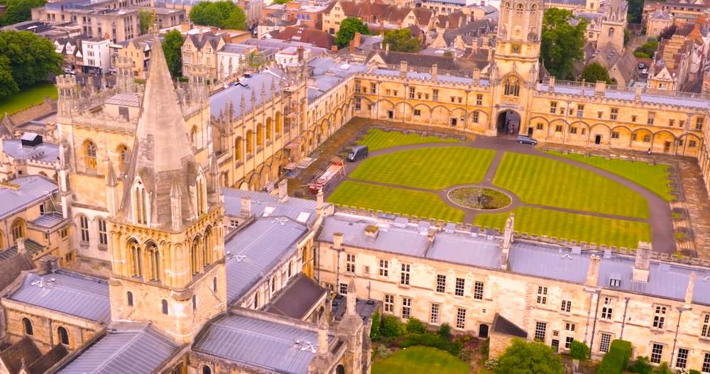 Оксфордский университет, Англия