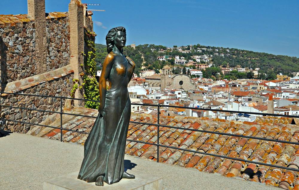 Tossa de Mar attraction in Spain - the statue of actress Ava Gardner