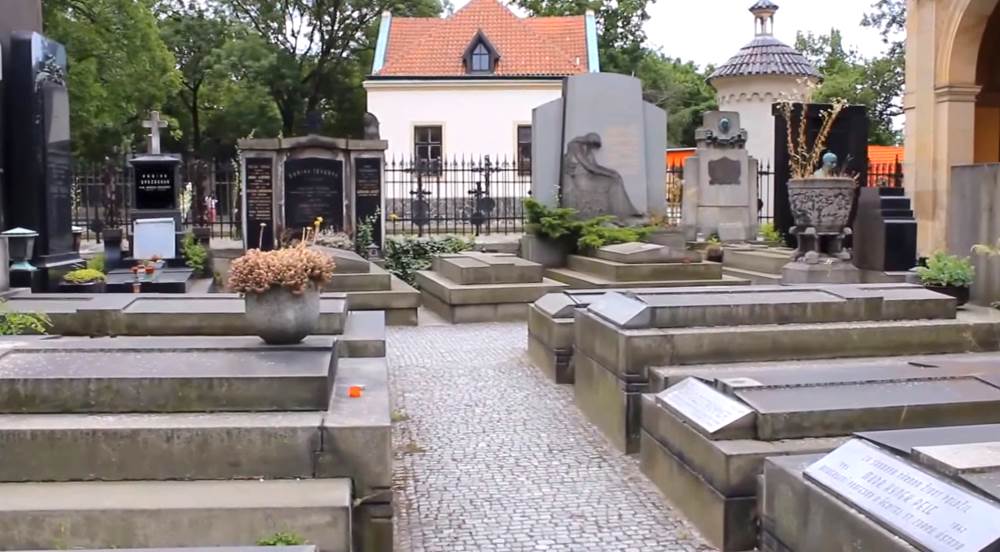 Vyšehrad Cemetery in Prague