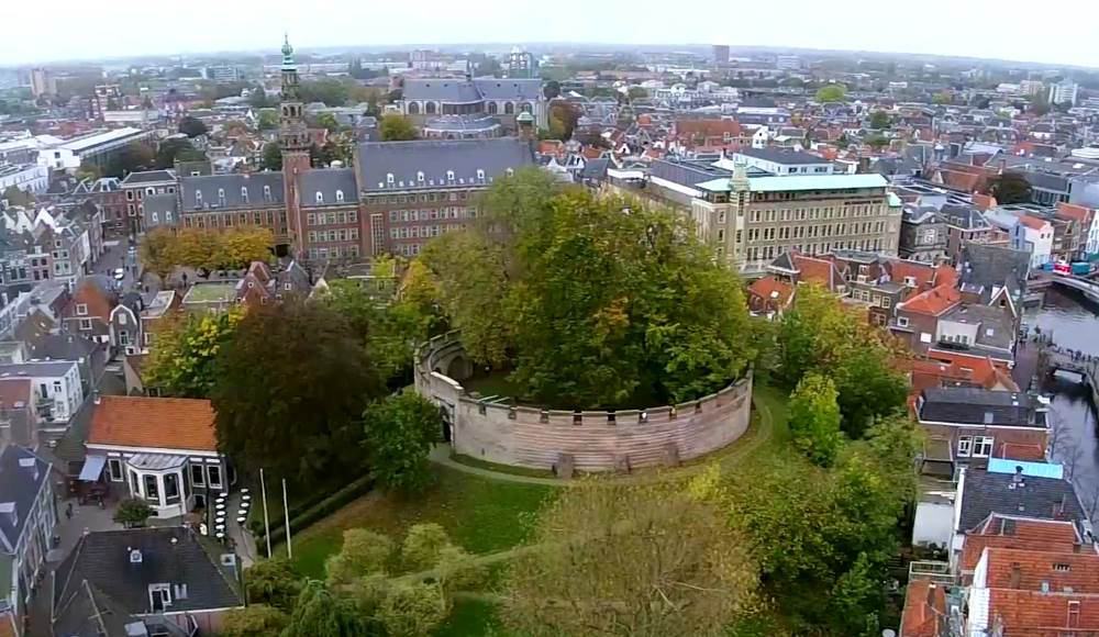 Leiden Castle (Burkht), Netherlands