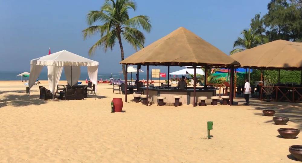 Food at Kavelossim Beach - Goa