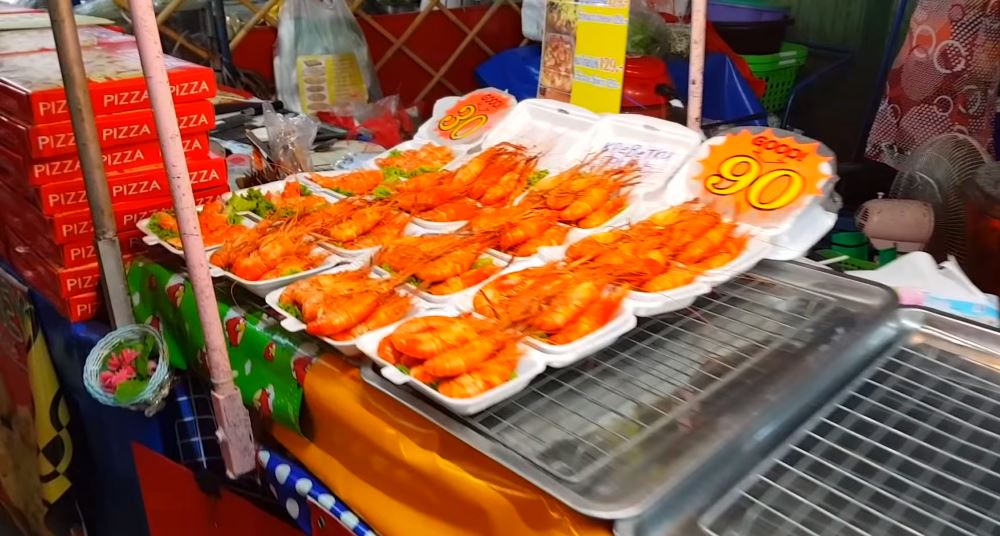 Night Market in Pattaya on Theprasit - opening hours, how to get there