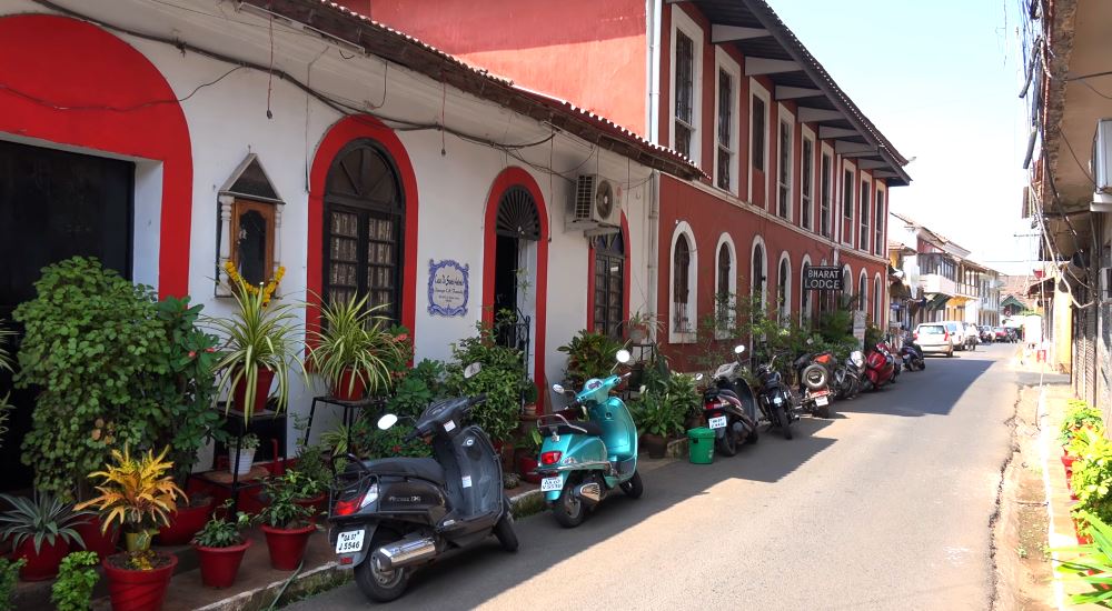 Shopping is one of the fun things to do in Old Goa, India