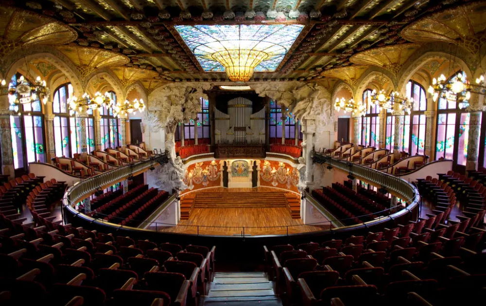 Дворец каталонской музыки - концертный зал