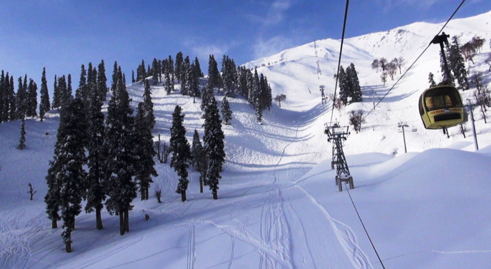 Ski resorts in the Himalayas