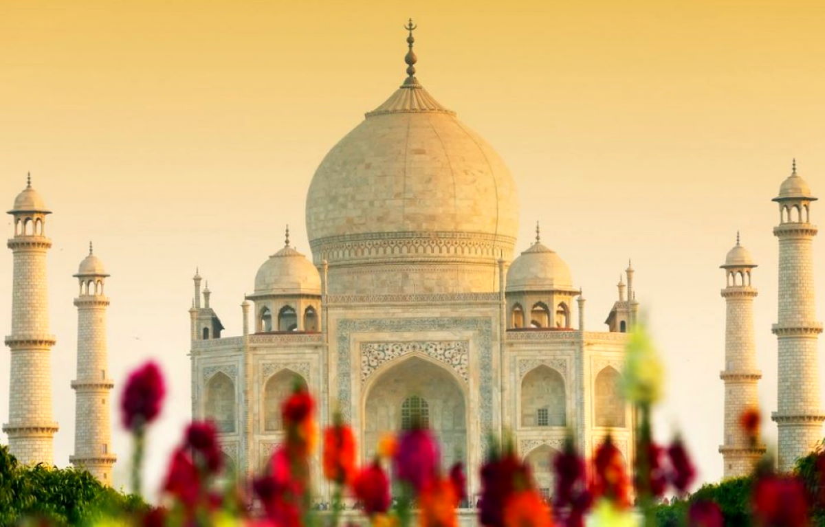 デリーからタージマハルまでさまざまな交通手段で行く方法 Mirplaneta