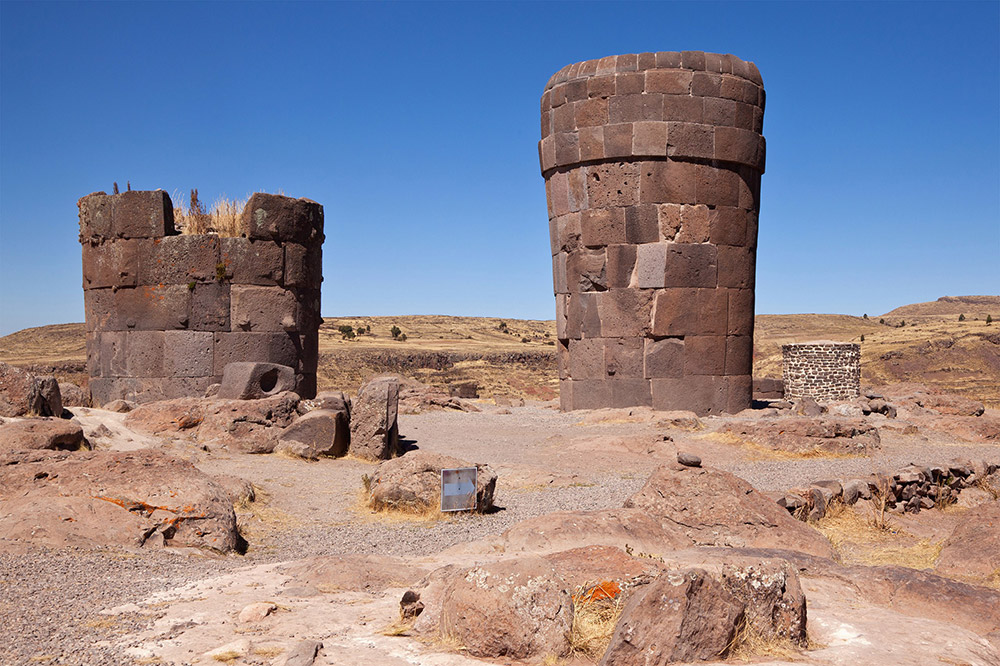 The Burial Towers of Silustani